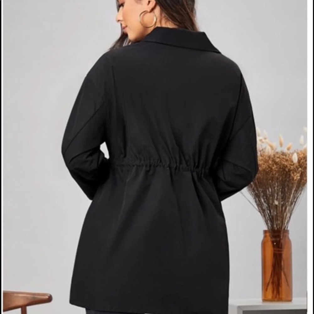 Black Zip Up Jacket That says LOVE - Picture 6 of 12